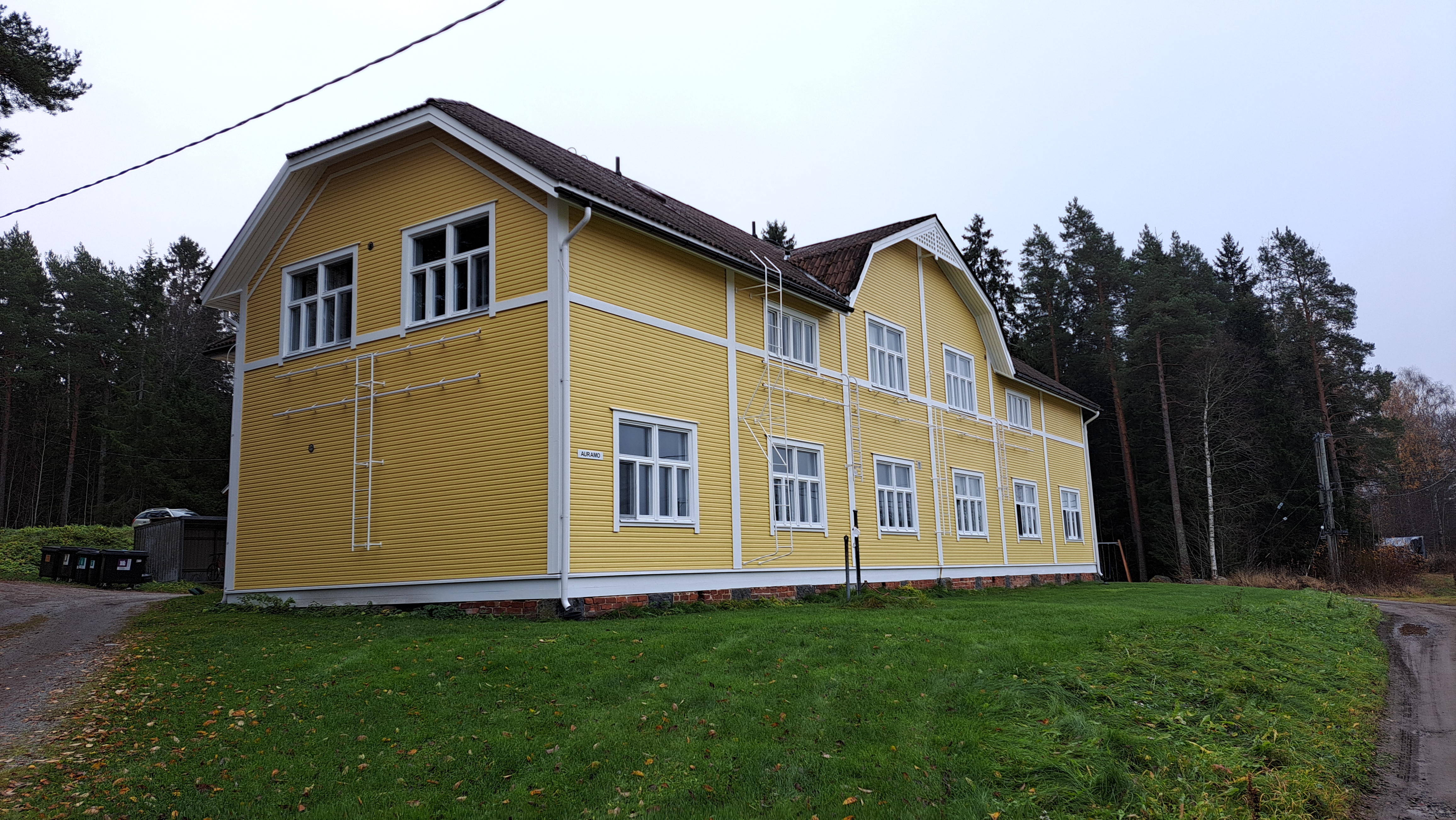 <b>Oravais, Masugnsvgen 31</b>
Hyreshus 8 st lgenheter. 454 m/660 m. Arrendetomt 4400 m.